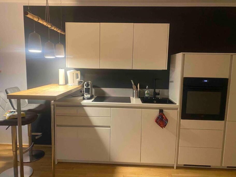 Moderne Wohnung In Der Toplage Inkl. Garage Vídeň Exteriér fotografie